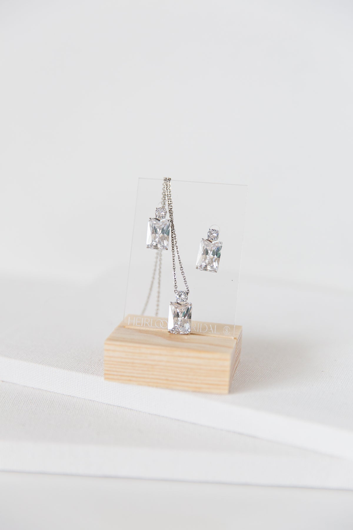 Raven Jewelry Set (DISCONTINUED)
