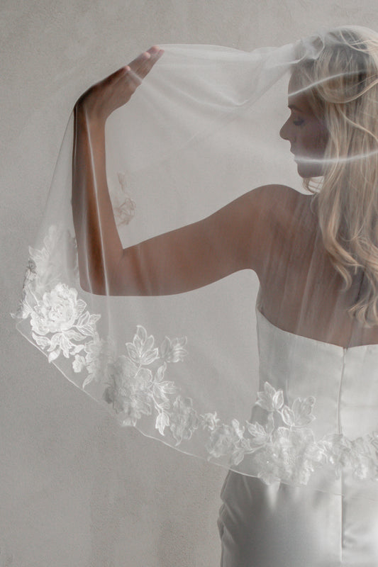 Juliet Veil