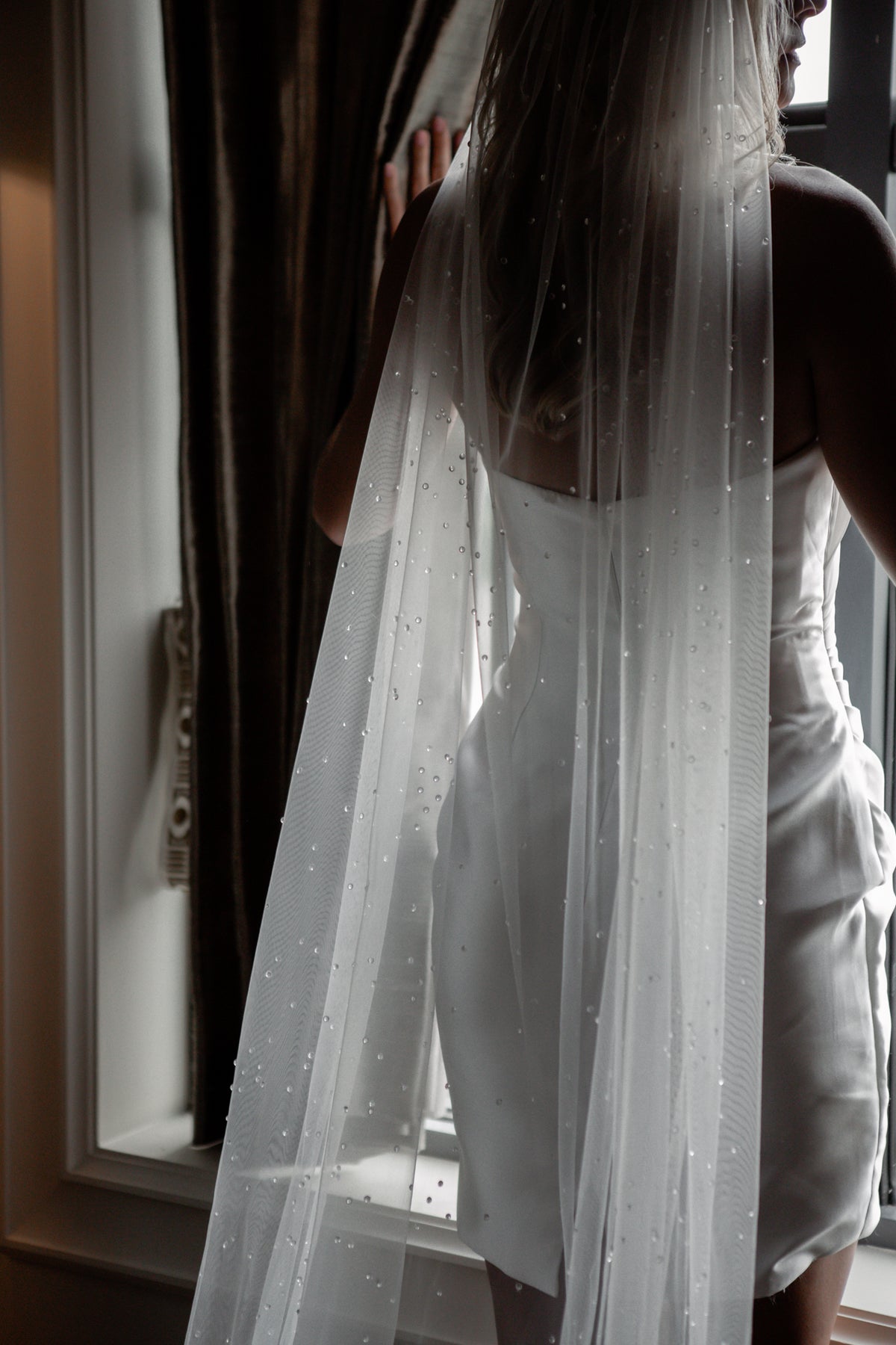 Dew Drop Veil V2410