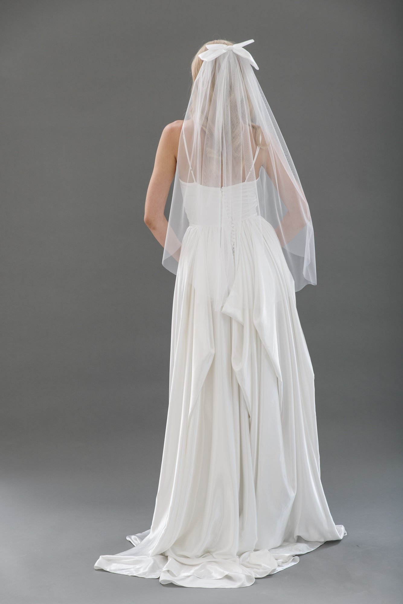 Bow Veil V2414