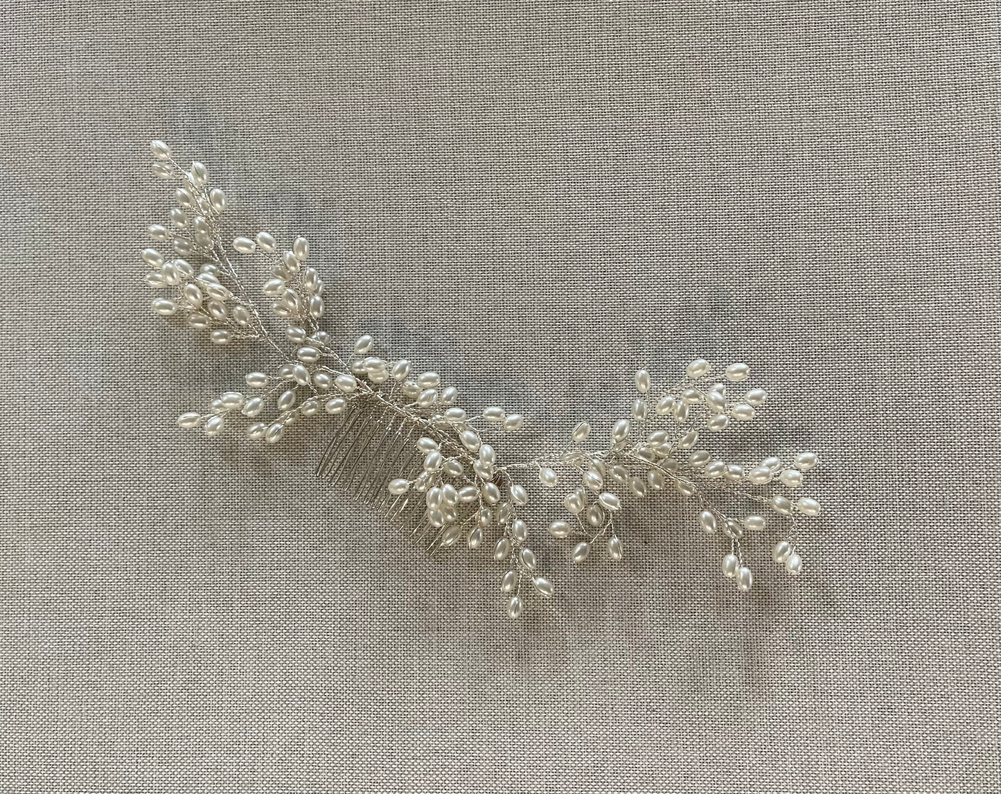 10” wide silver and pearl hair comb