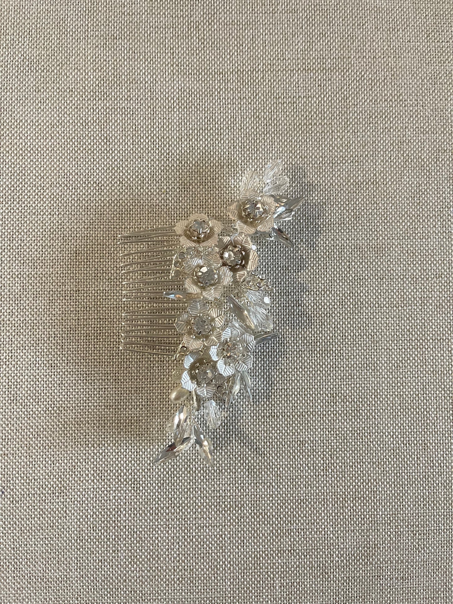 Silver hair comb, 4 inches