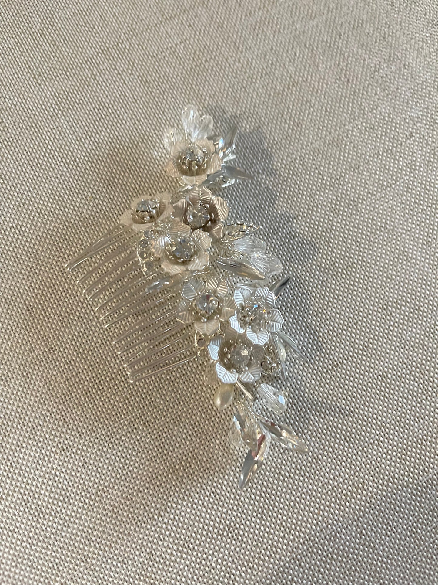 Silver hair comb, 4 inches