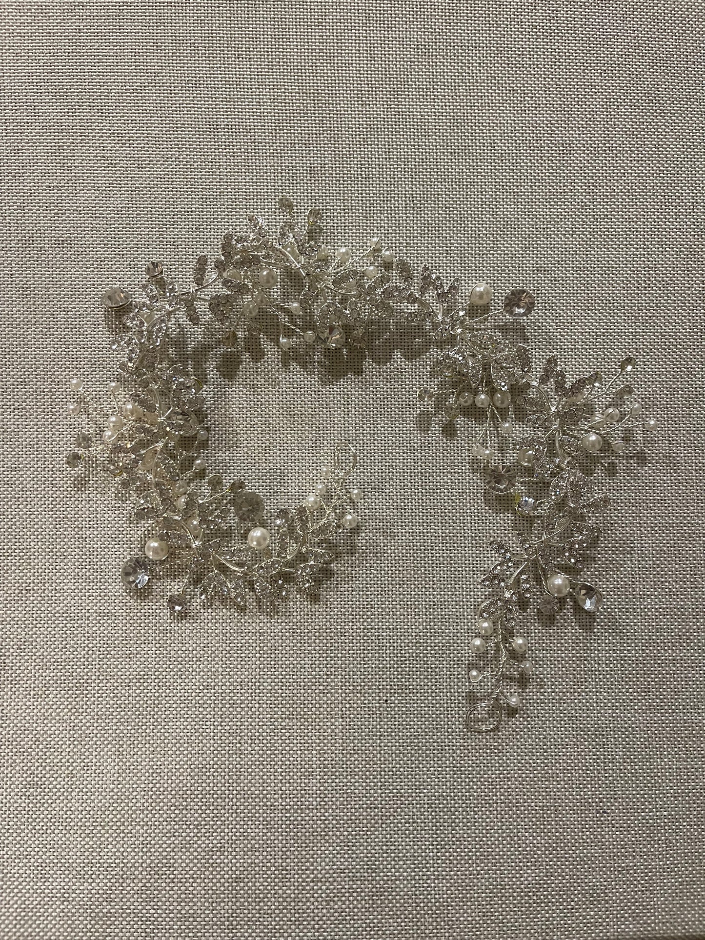 Pearl hair vine, 14”