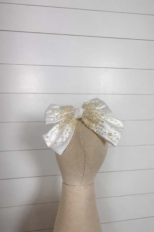 Pearl Bow