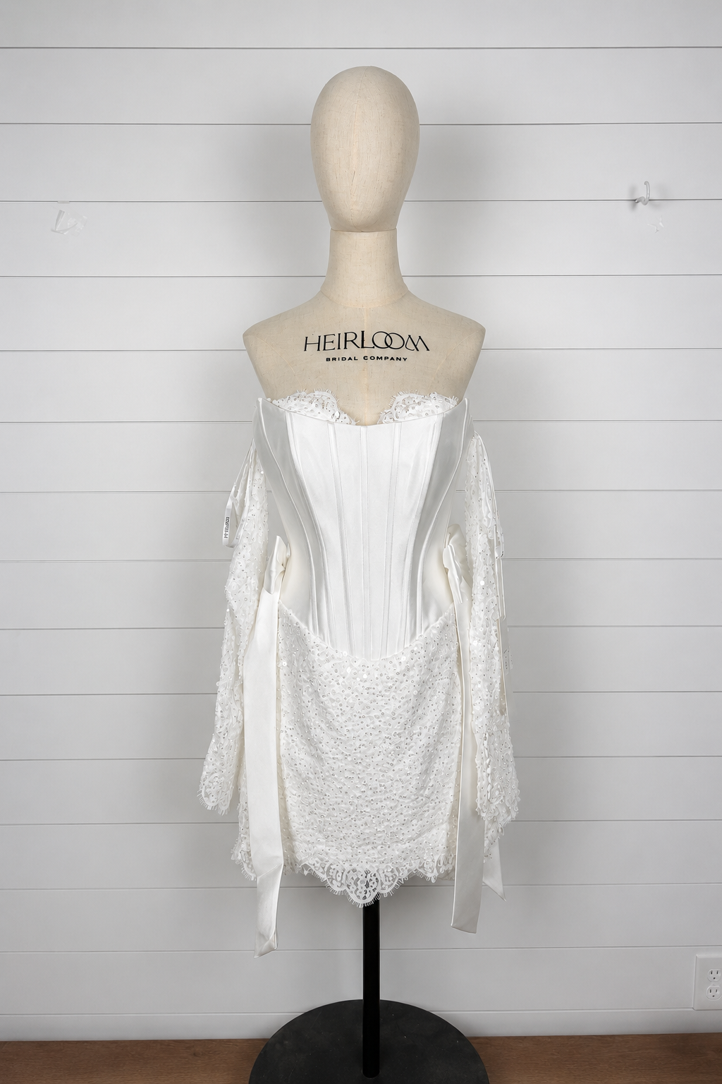 SAMPLE DRESS SIZE 6