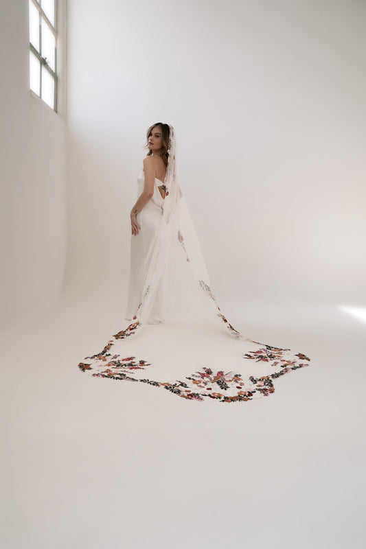 Valencia Veil - FW25-006