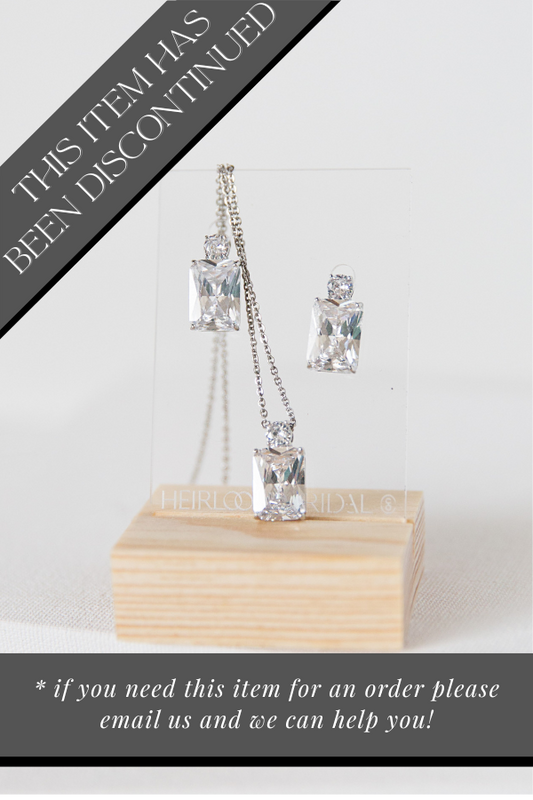 Raven Jewelry Set (DISCONTINUED)