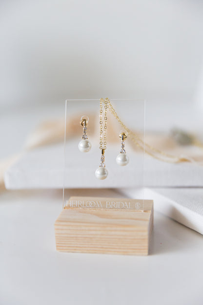 Cara Jewelry Set
