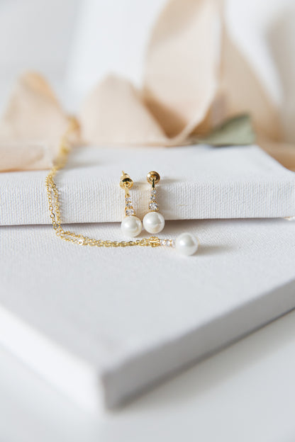 Cara Jewelry Set