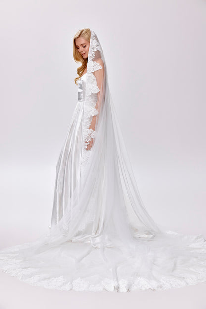 Eloise Veil