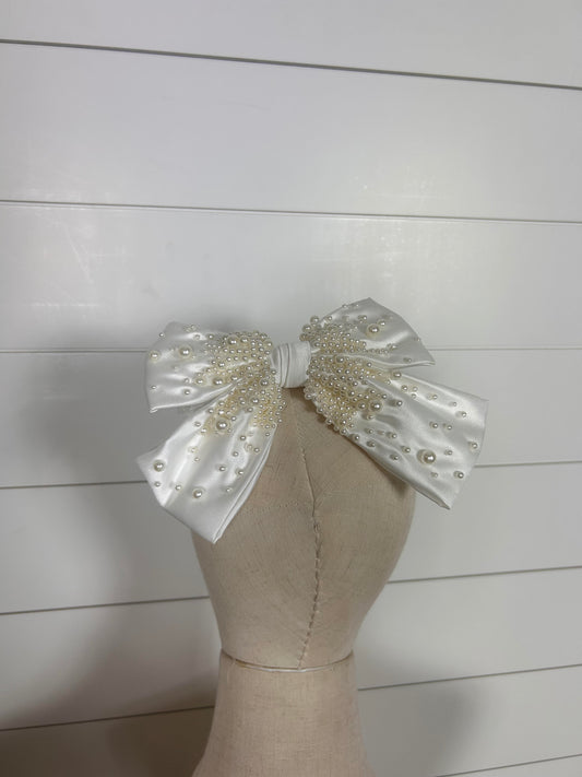 Pearl Bow