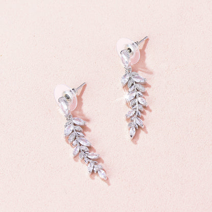 Lola CZ Drop Earrings E020
