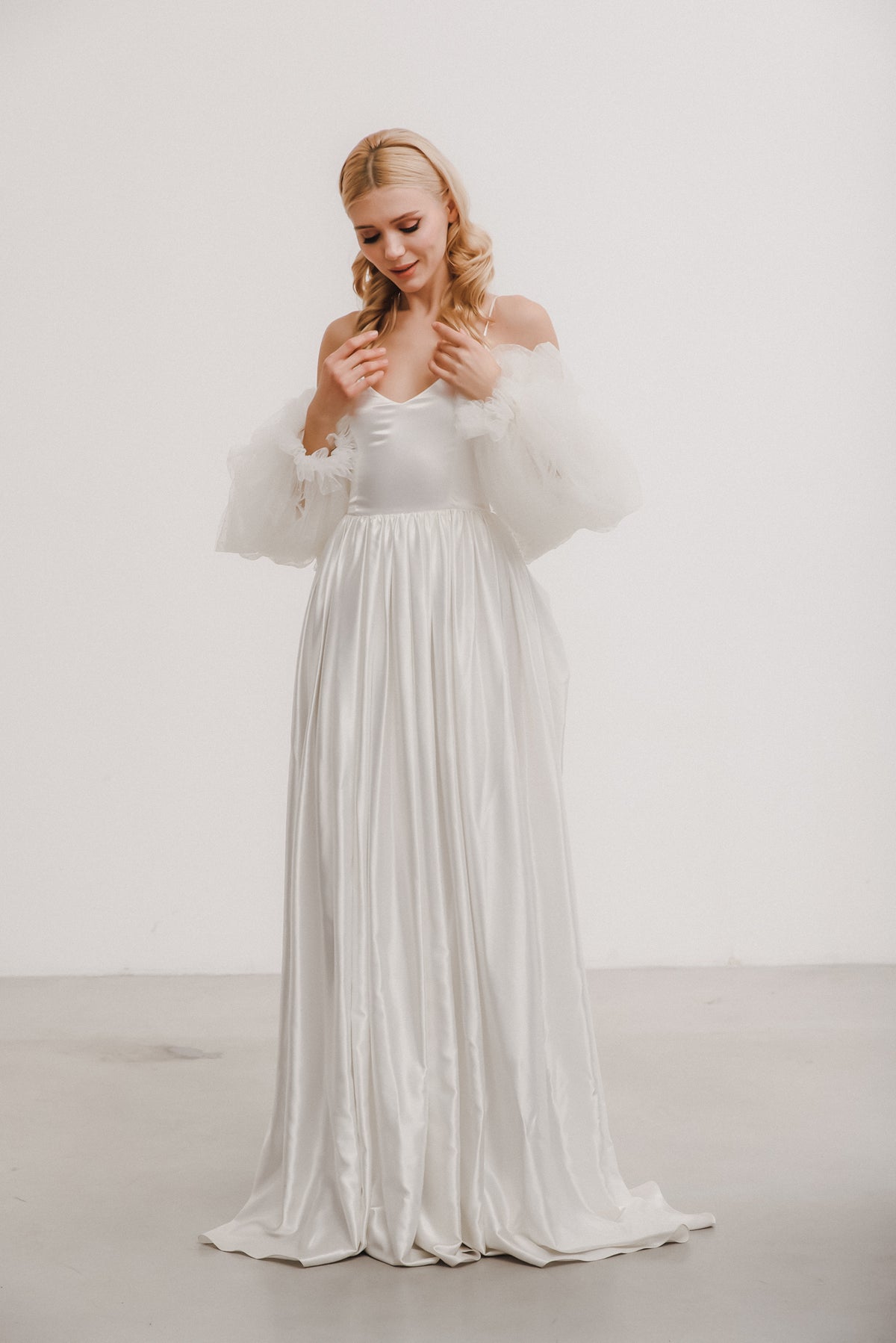 Lucia Sleeves