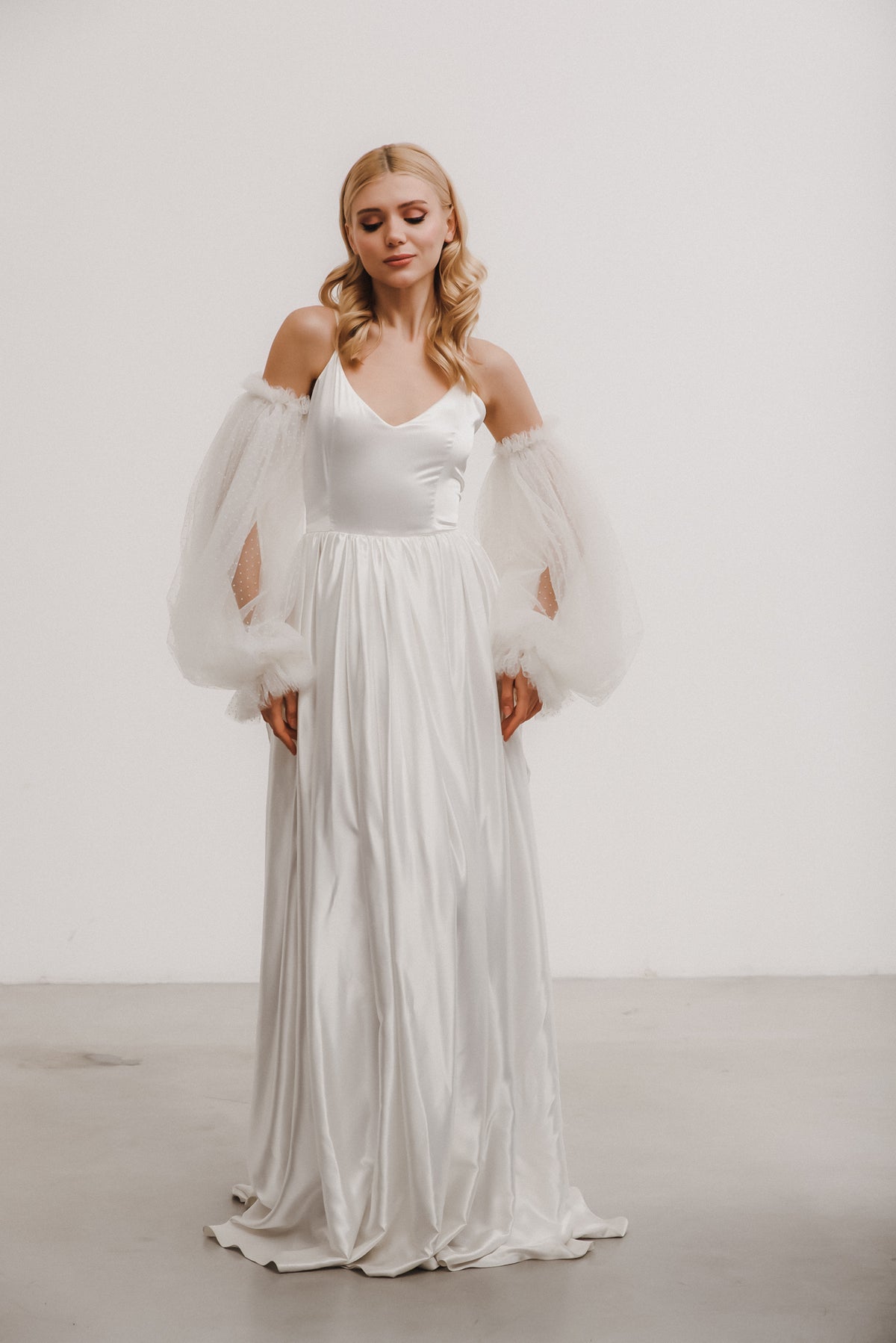 Lucia Sleeves