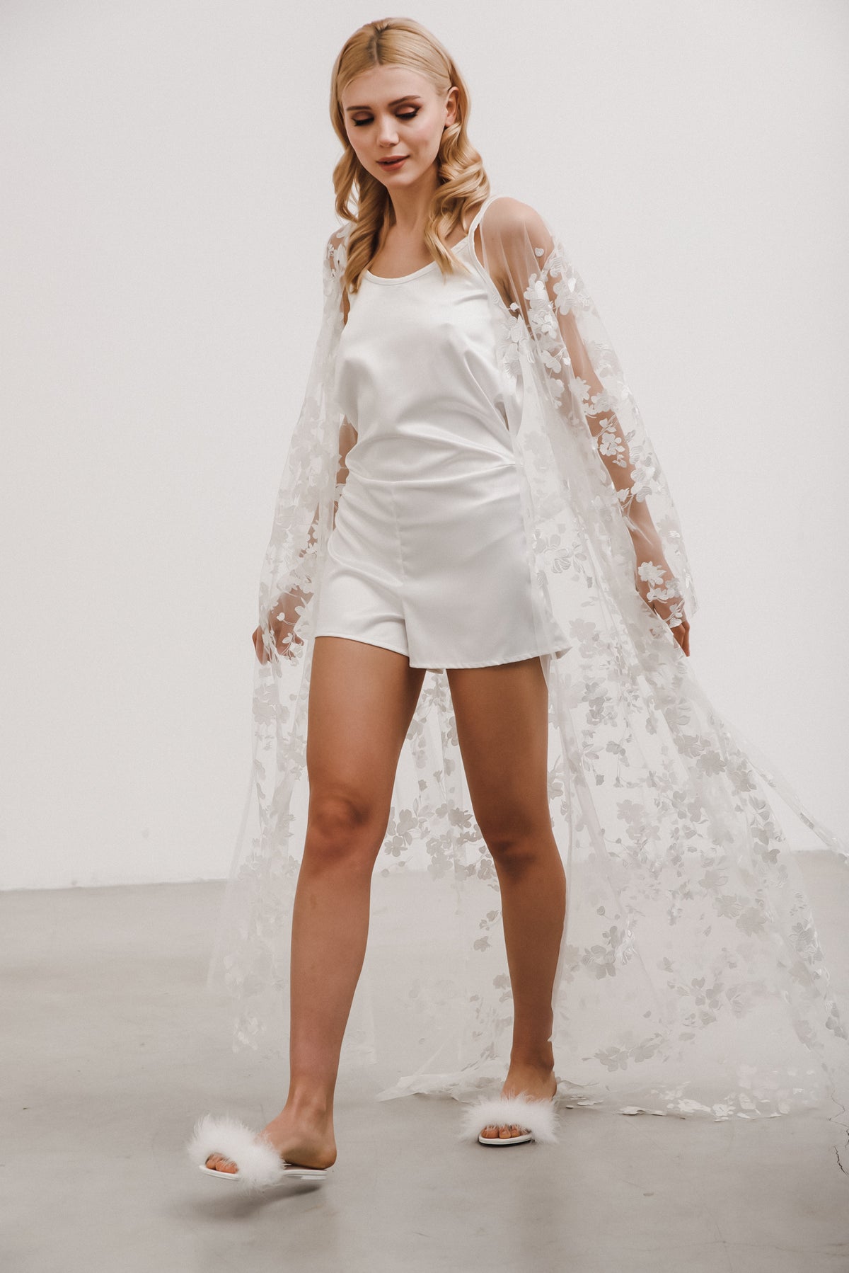 Ivy Bridal Robe