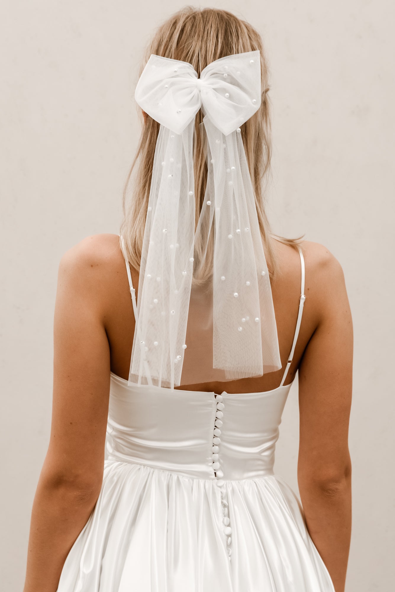 Pearl Bow