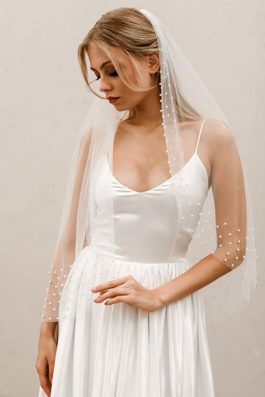Pearl Border Veil V002