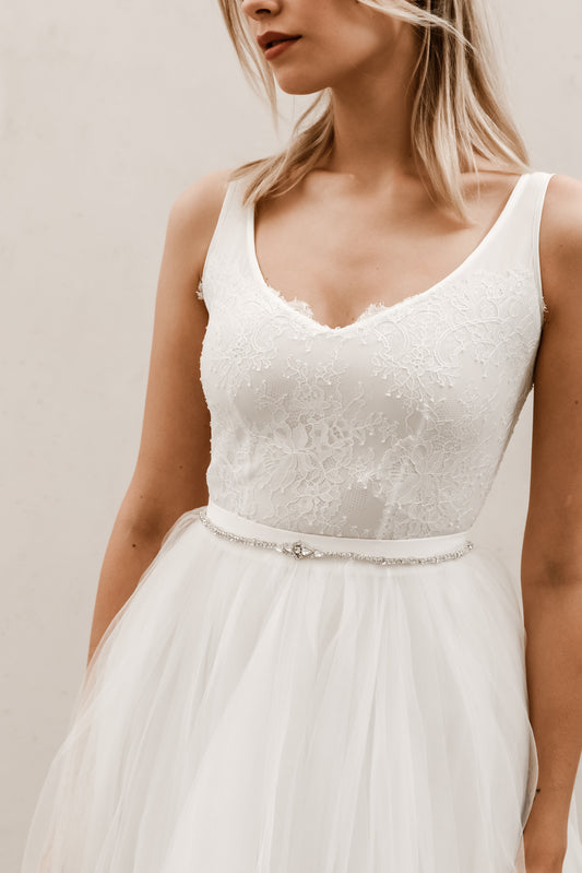 Eliza Crystal Belt B226