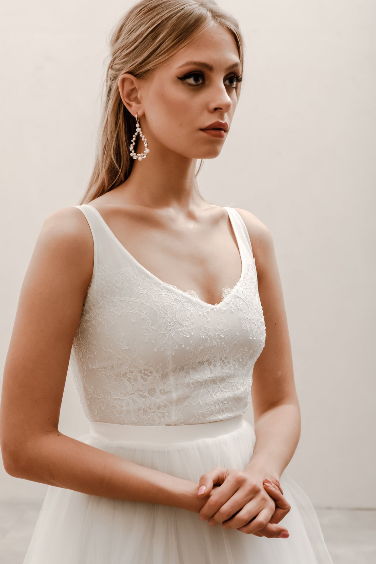 Ella Wired Pearl Earrings - E075 (DISCONTINUED)