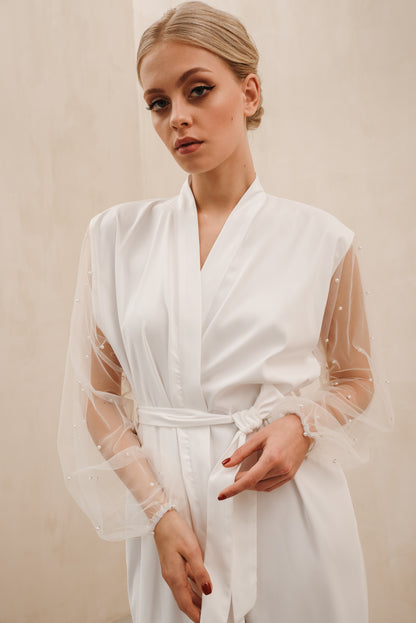 Pearl Sleeve Bridal Robe